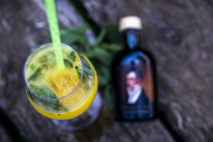 Vaterm&ouml;rder auf Eis mit Orangensaft