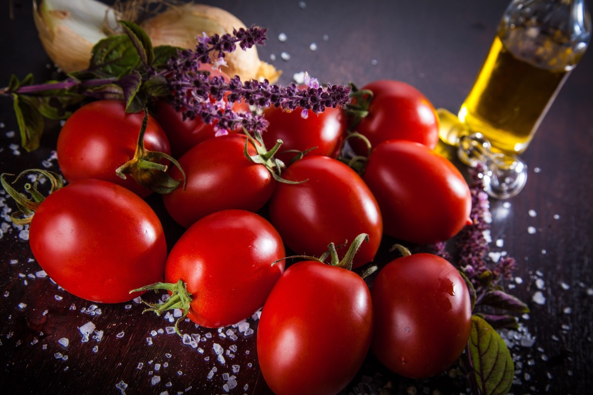 Rezept Kalbsklösschen in klarer Tomatensuppe mit Gewürztramineressig